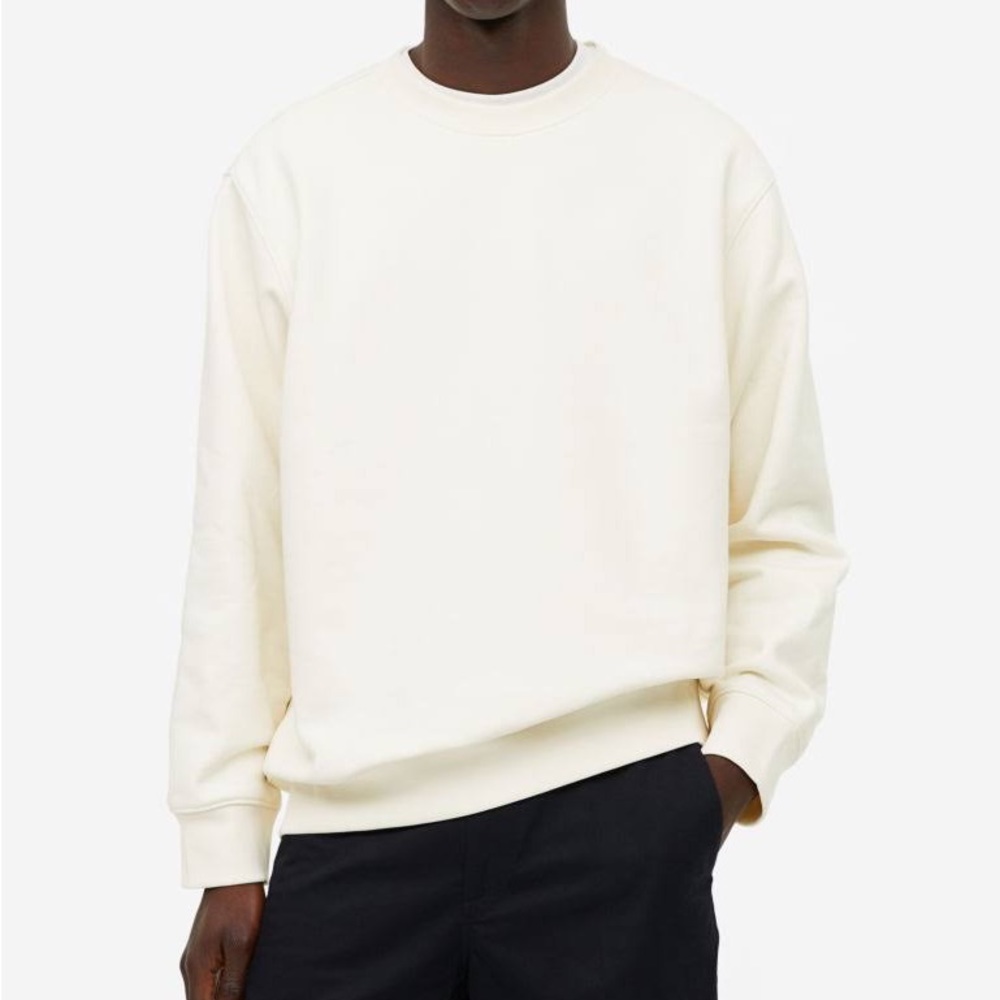 Good condition zara crewneck size medium